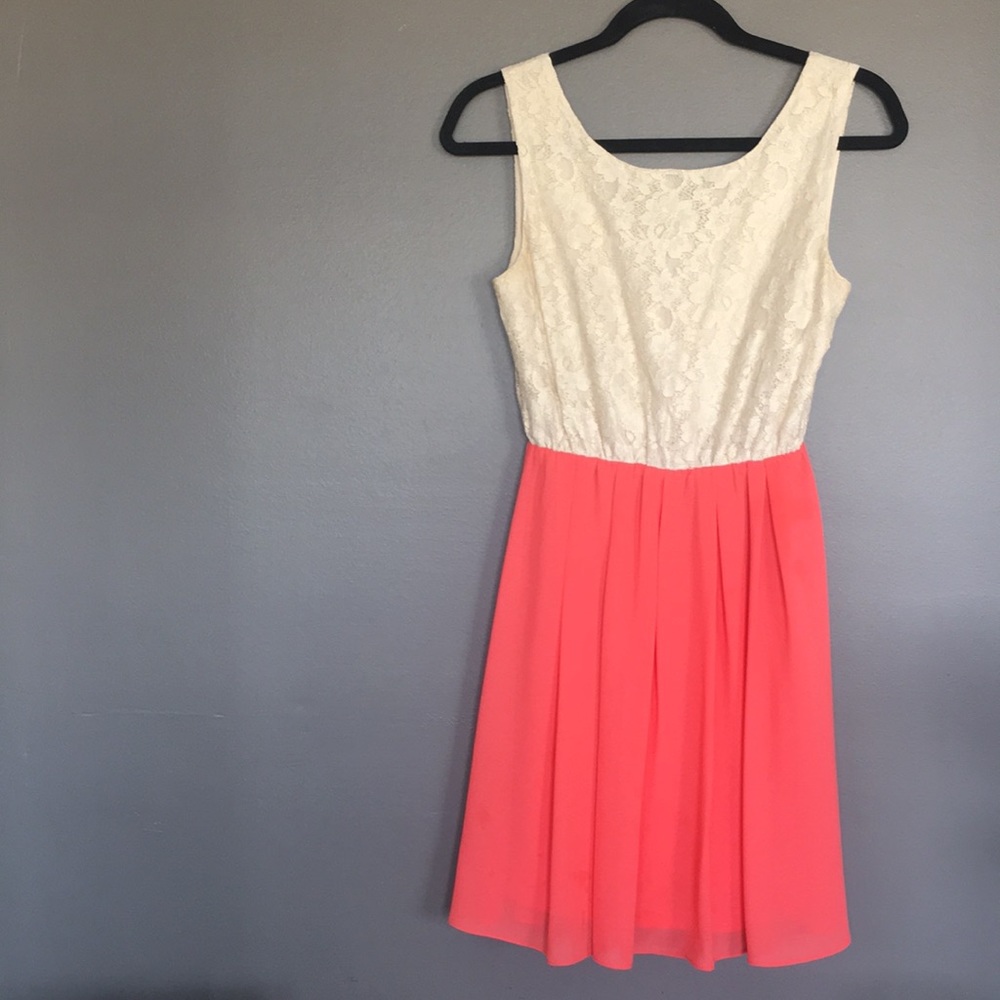 ALYTHEA - Pink and Lace Mid Thigh Length Dress